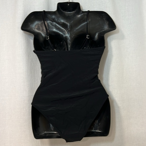 CiCiBird Women’s One Piece Bathing Suit Ruched Ruffle detail‎ at Bust size Small - Picture 2 of 9